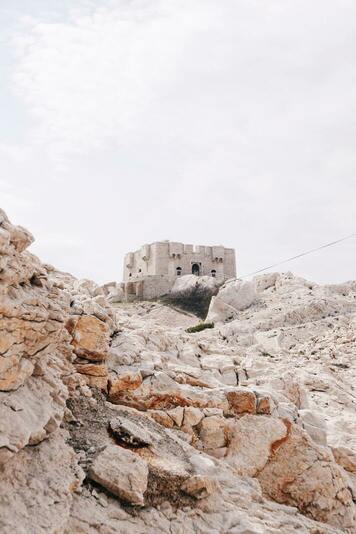 Fort de Pomègues activités à Marseille